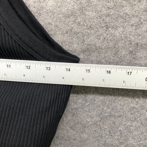 Uniqlo Bra Tank Top Womens M Black Ribbed Halter Padded Built In Bra Comfort - Picture 5 of 8